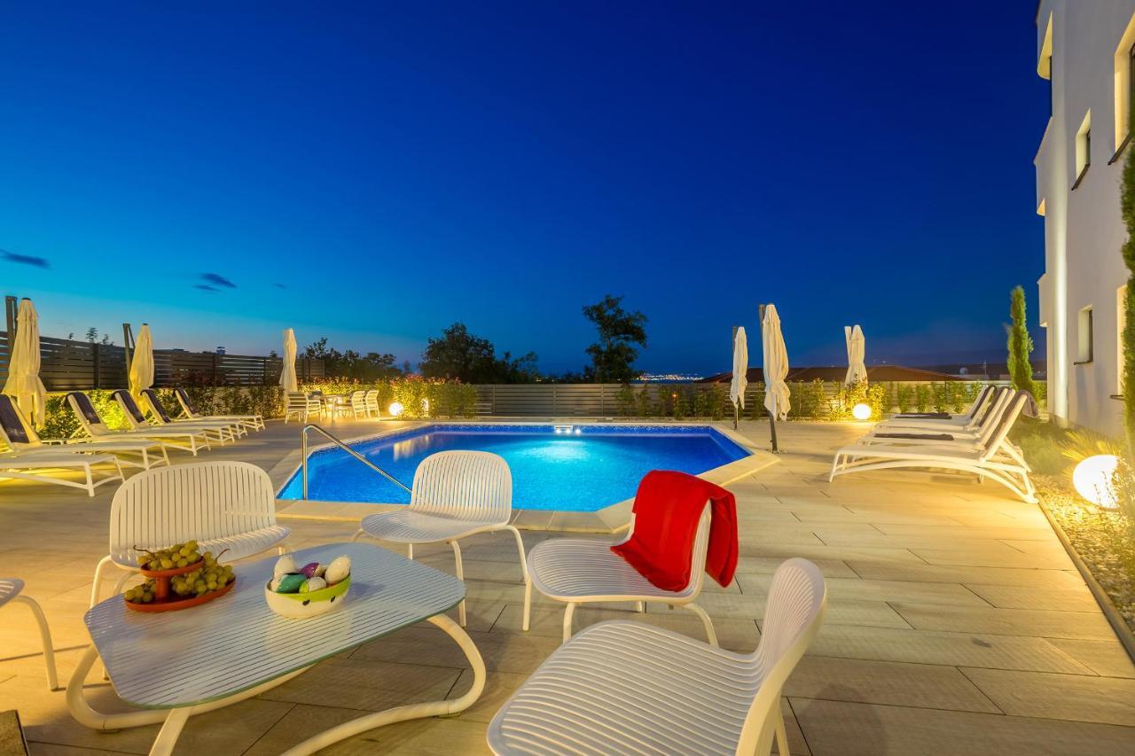 Villa Poseidon Rova By El-Pi Tours Malinska Ngoại thất bức ảnh